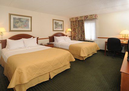 Clarion Hotel & Conference Center Northampton Zimmer foto